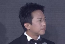 陈赫爆料鹿晗送外卖视频,网友热议明星接地气一面