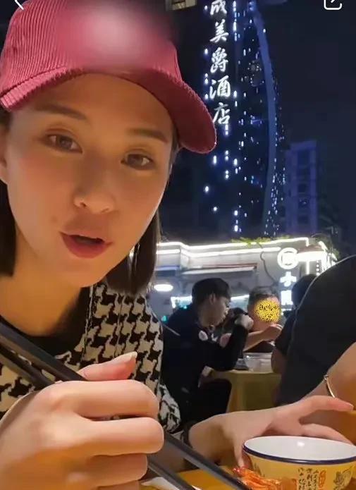 娱乐圈吃瓜爆料妮妮,妮妮事件真相大揭秘！